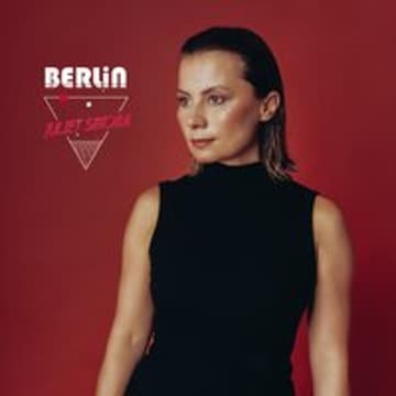 Berlin presents Juliet Sikora