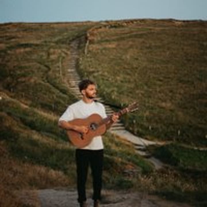 Ollie Dixon + Fare + Roan, live at The Folklore Rooms - Brighton
