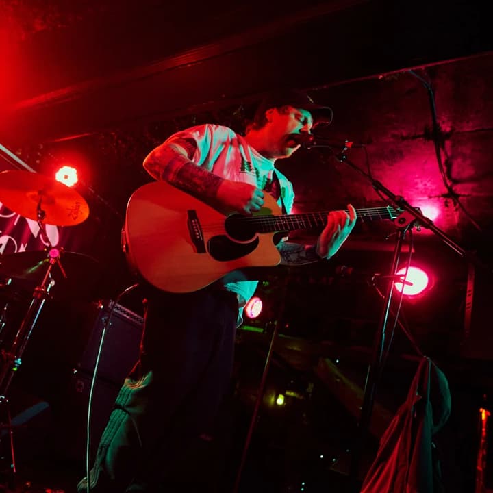 H_ngm_n (solo) + Brightr + Frances Murray (solo) + Jack Smith